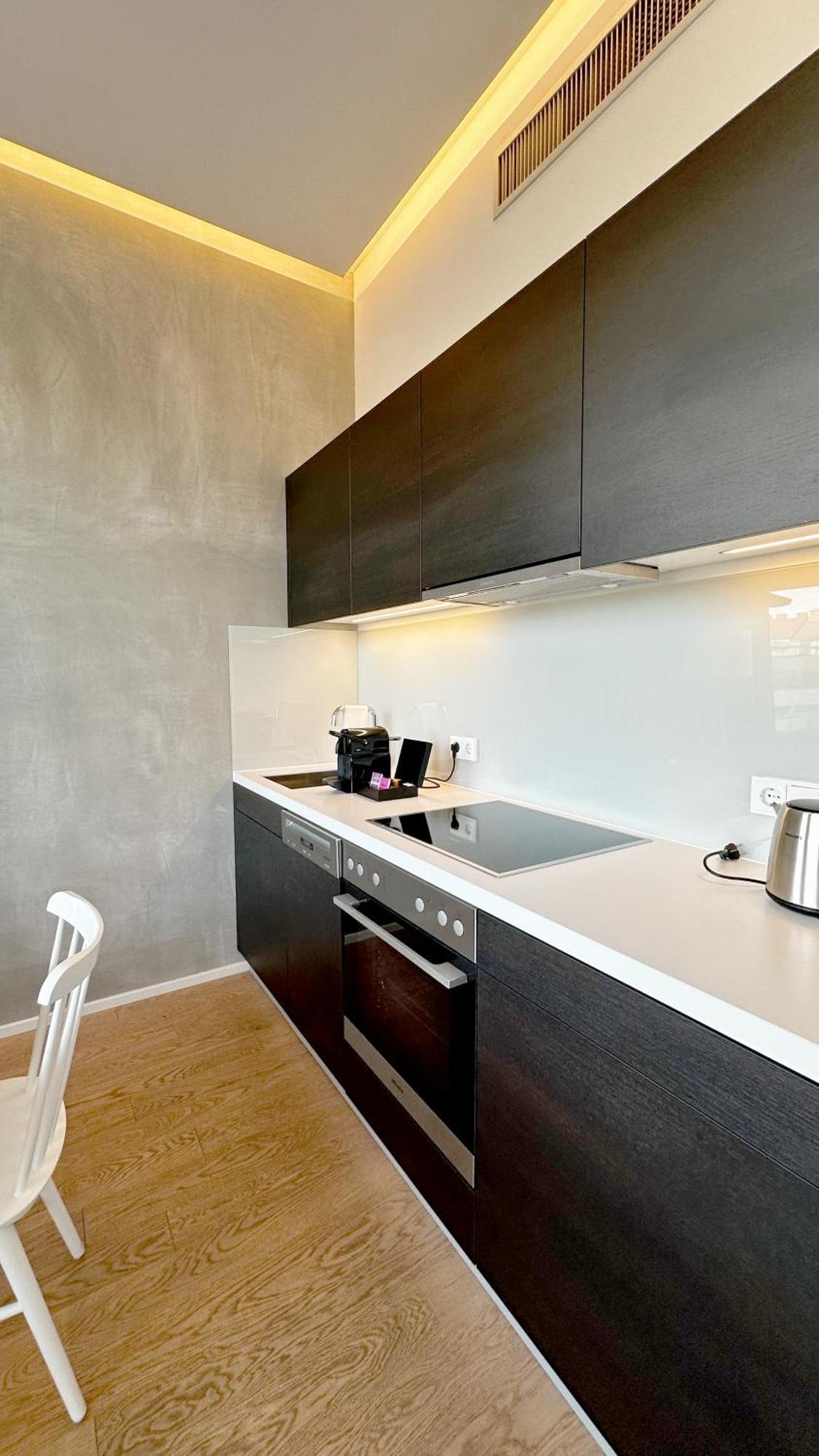 Staybizzy Apartment *